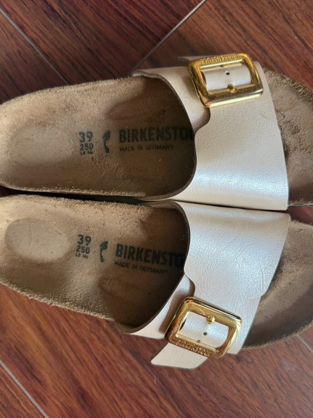 Birkenstock Metallic Silver Arizona Sandals